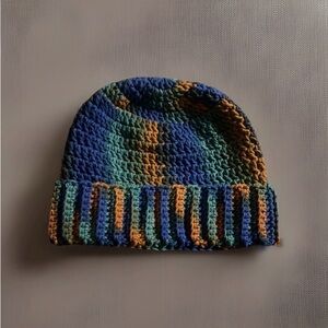 Lily Sugar‘n Cream Capri Ombré Small Adult Crocheted Winter Beanie